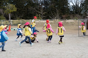 幼稚園との交流 幼稚園との交流