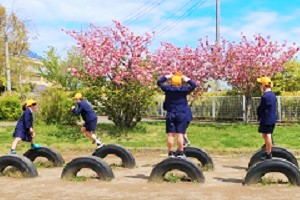 0424(2) 0424(2)