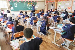0408(12) 0408(12)