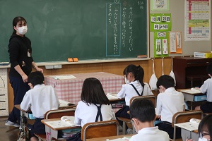 1025⑤