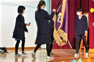 0311(16) 0311(16)