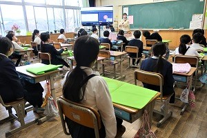 0322(11)