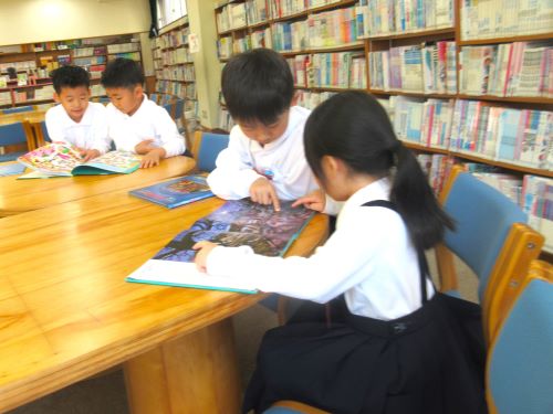 読書中です