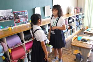 友達と会話