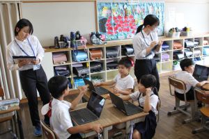 子どもたちと交流