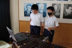 木琴に挑戦かな