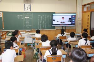 始業式はオンライン_1