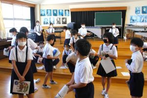 「夢の世界を」を合唱で_1