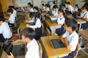 タブレットで郷土かるた作成_4