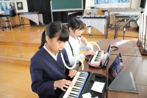 合奏をパート練習_9