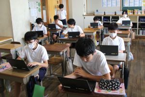 六年タブレット使用