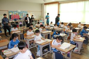 先生が参観二年生