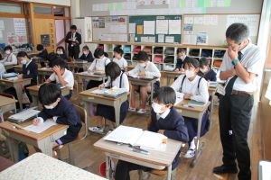 授業風景〈5年1組〉算数_6