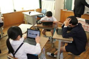 授業風景〈5年2組〉社会_4