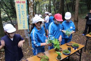 木戸房（きどっぽ）池にて〈5年1組〉_2
