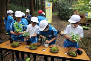 木戸房（きどっぽ）池にて〈5年1組〉_3