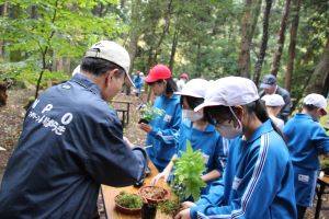 木戸房（きどっぽ）池にて〈5年1組〉_9