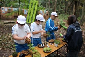 木戸房（きどっぽ）池にて〈5年2組〉_1