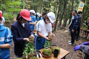 木戸房（きどっぽ）池にて〈5年2組〉_5