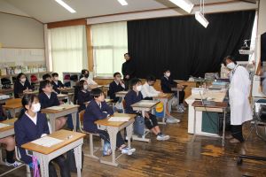 学校薬剤師の先生のお話_1