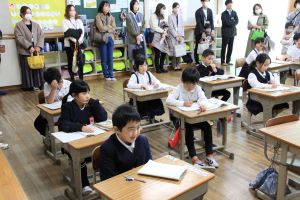 1年授業参観で緊張