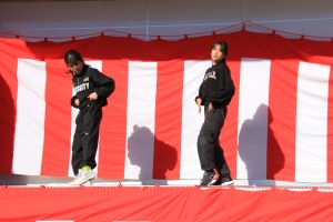 いきいき祭りで踊る5