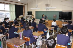 読み聞かせ6年1