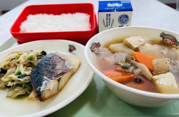 今日の給食 今日の給食