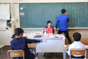 何が隠れてる 何が隠れてる
