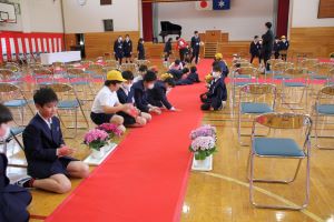 6年入学式の準備