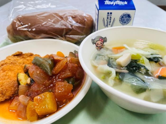 ラタトゥイユ、フライドチキン