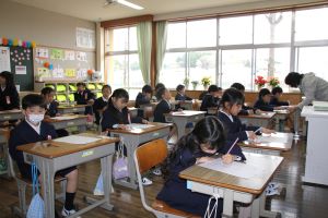 一生懸命書いてます