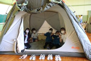 テント張り4
