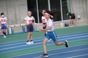 100m走8