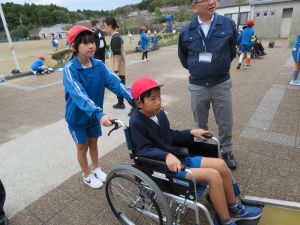 車いすでのバス乗車体験_5