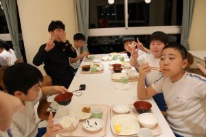 夕食6