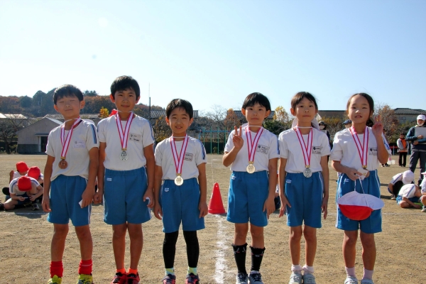 低学年おめでとう2
