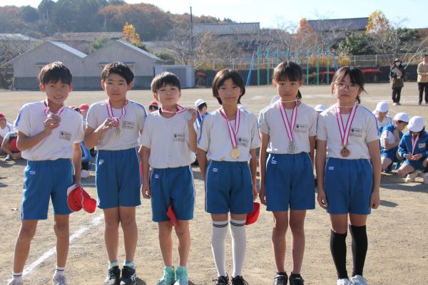 中学年おめでとう2