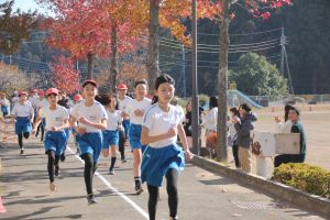持久走大会高学年3