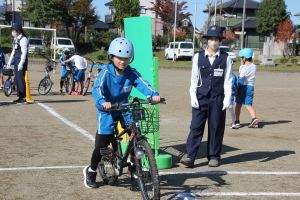 自転車の乗り方9