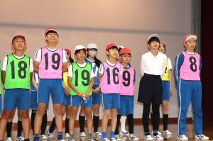 校歌練習6年2組3