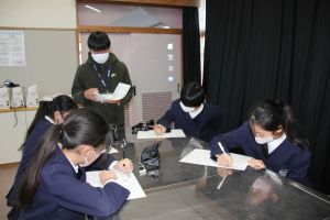 薬物乱用について考える 薬物乱用について考える