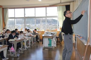 3年生は国語の授業_1 3年生は国語の授業_1