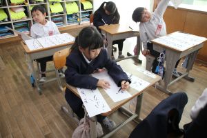 地域の方に硬筆を学ぶ_4 地域の方に硬筆を学ぶ_4