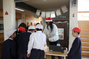 休み時間のお楽しみ会_2 休み時間のお楽しみ会_2