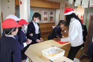 休み時間のお楽しみ会_5 休み時間のお楽しみ会_5
