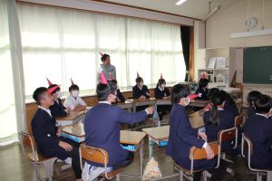グループに分かれてクイズ大会_2 グループに分かれてクイズ大会_2
