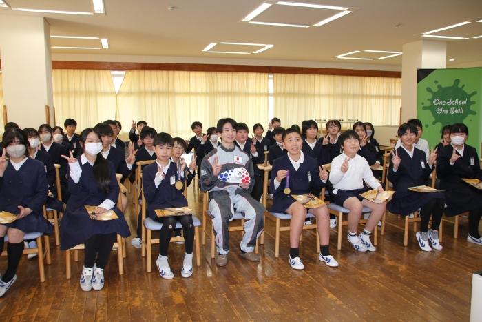 講師の方と記念撮影
