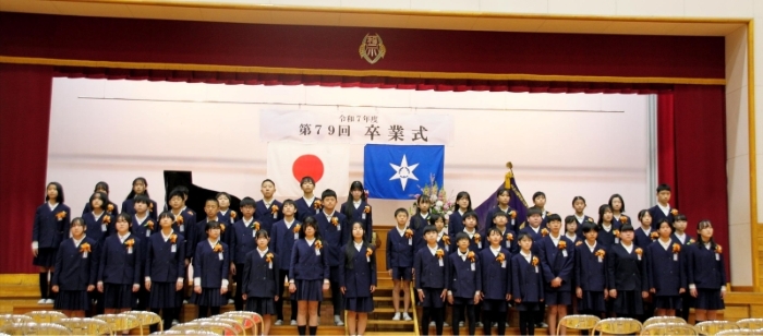 卒業式記念撮影