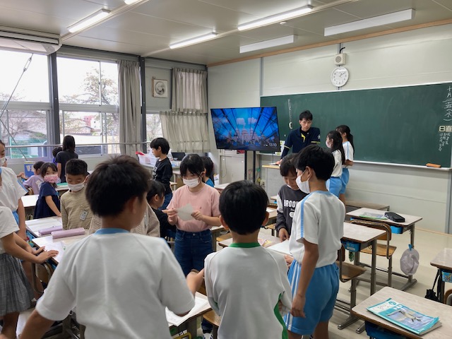 登校班集会1 登校班集会1